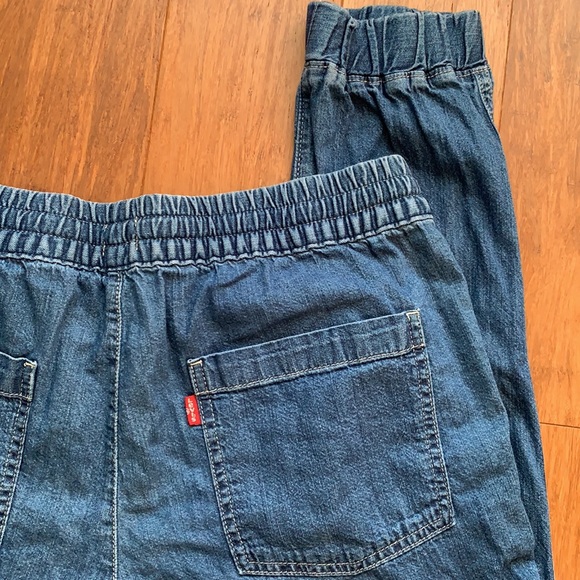 Levi’s size large women’s jeans - Picture 6 of 8